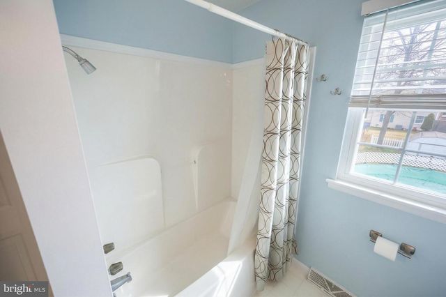 49 SCOTT ST, Hanover, PA 17331