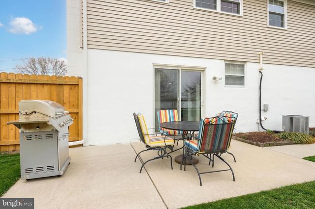 49 SCOTT ST, Hanover, PA 17331