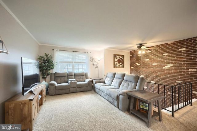 49 SCOTT ST, Hanover, PA 17331