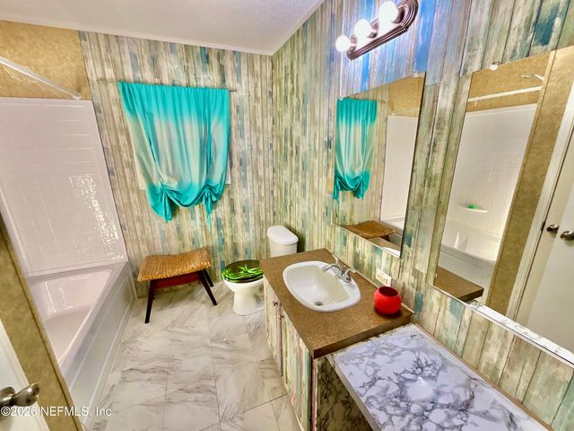 1837 STATE ROAD 20, Hawthorne, FL 32640