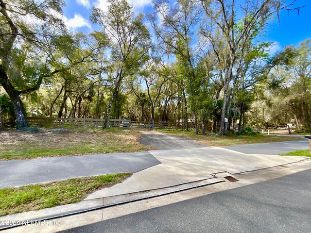 1837 STATE ROAD 20, Hawthorne, FL 32640