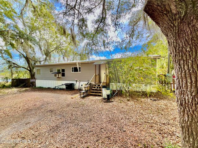 1837 STATE ROAD 20, Hawthorne, FL 32640