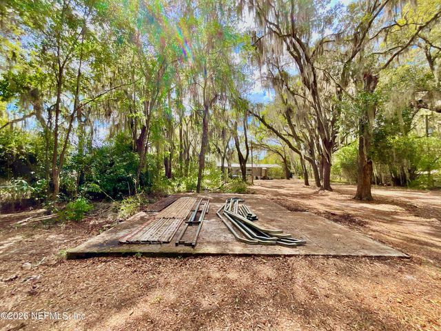 1837 STATE ROAD 20, Hawthorne, FL 32640