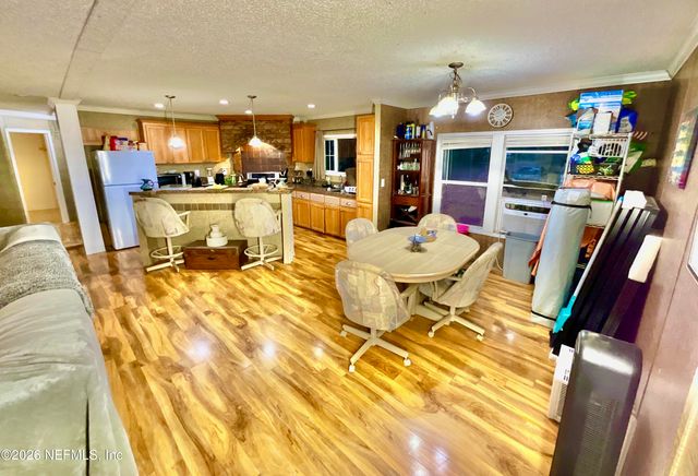 1837 STATE ROAD 20, Hawthorne, FL 32640