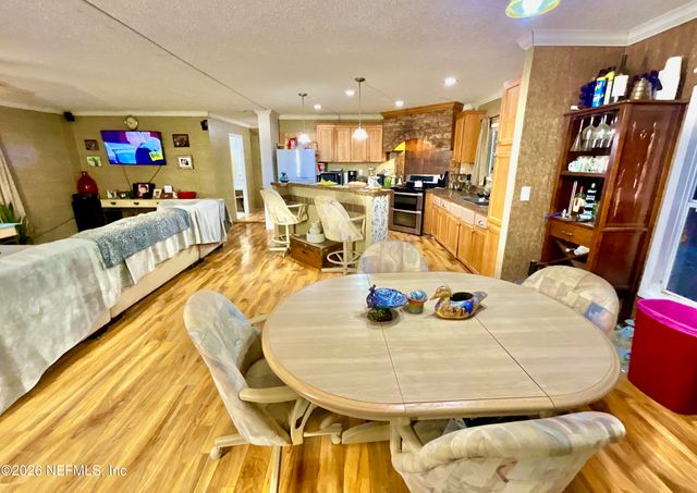 1837 STATE ROAD 20, Hawthorne, FL 32640