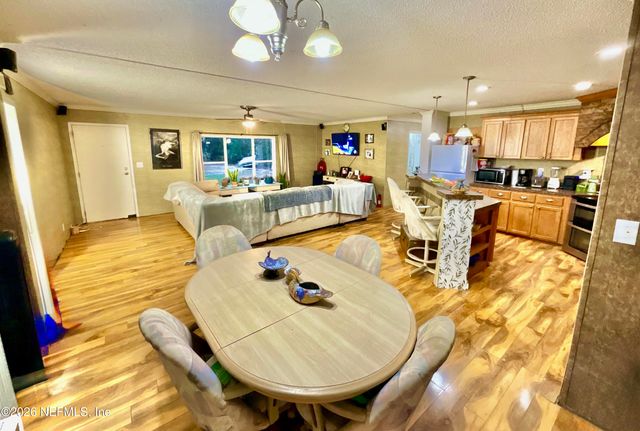 1837 STATE ROAD 20, Hawthorne, FL 32640