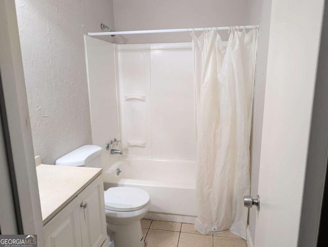 200 Governors Drive, Forest Park, GA 30297