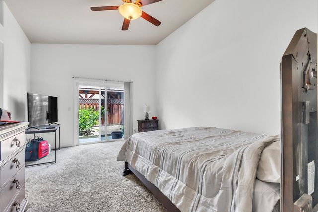 1091 Norman Dr, Manteca, CA 95336