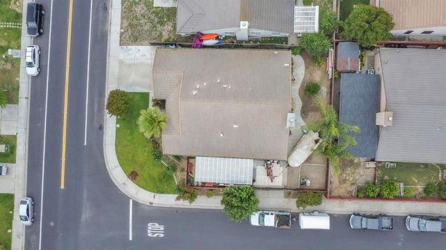 1091 Norman Dr, Manteca, CA 95336