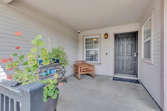 1091 Norman Dr, Manteca, CA 95336