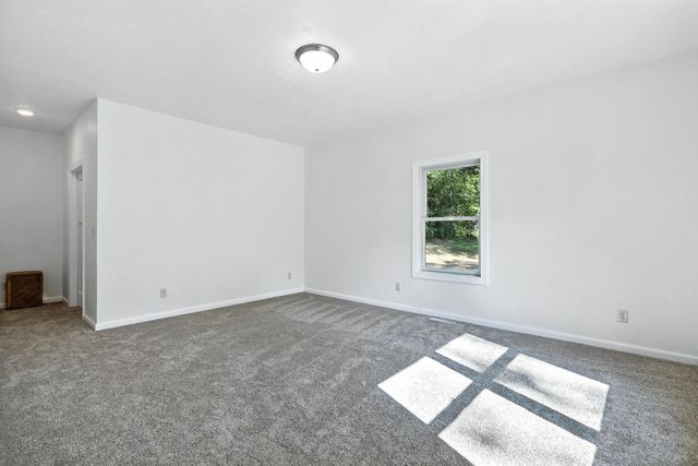 3303 Valley Drive, Geneseo, IL 61254