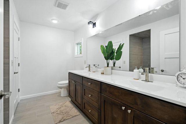 3303 Valley Drive, Geneseo, IL 61254