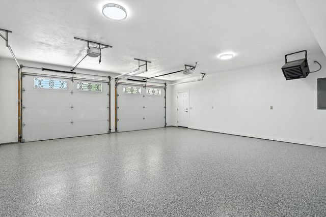 3303 Valley Drive, Geneseo, IL 61254