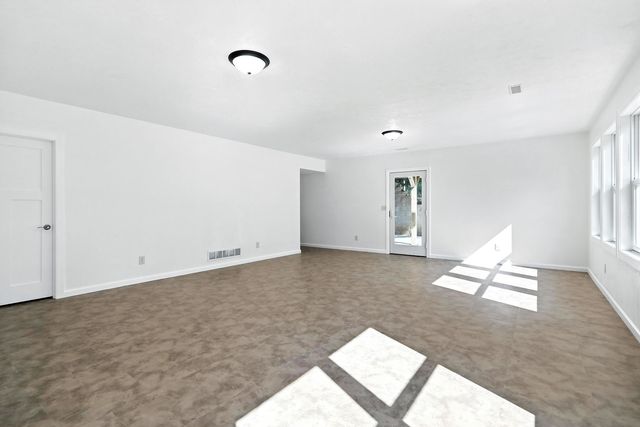 3303 Valley Drive, Geneseo, IL 61254