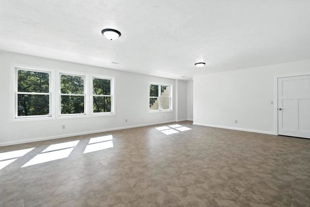 3303 Valley Drive, Geneseo, IL 61254