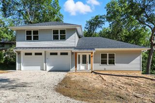 3303 Valley Drive, Geneseo, IL 61254