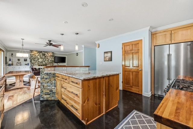 W265N7231 Thousand Oaks DRIVE, Lisbon, WI 53089