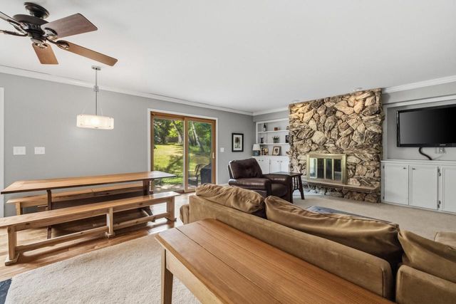 W265N7231 Thousand Oaks DRIVE, Lisbon, WI 53089