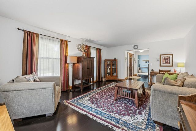 W265N7231 Thousand Oaks DRIVE, Lisbon, WI 53089