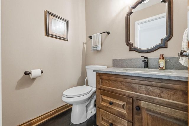 W265N7231 Thousand Oaks DRIVE, Lisbon, WI 53089