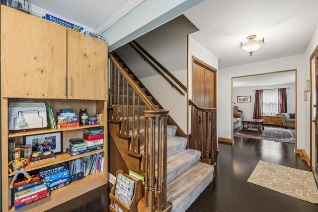 W265N7231 Thousand Oaks DRIVE, Lisbon, WI 53089