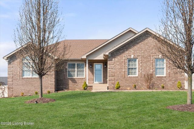 1275 Stringer Ln, Mt Washington, KY 40047