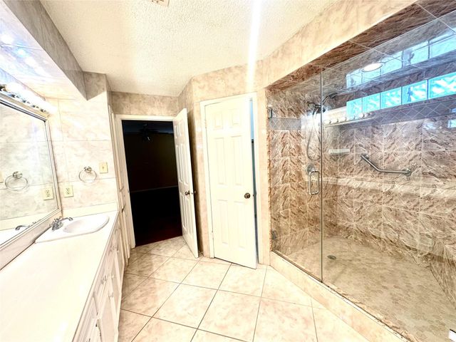 2058 Parkdale Drive, Houston, TX 77339