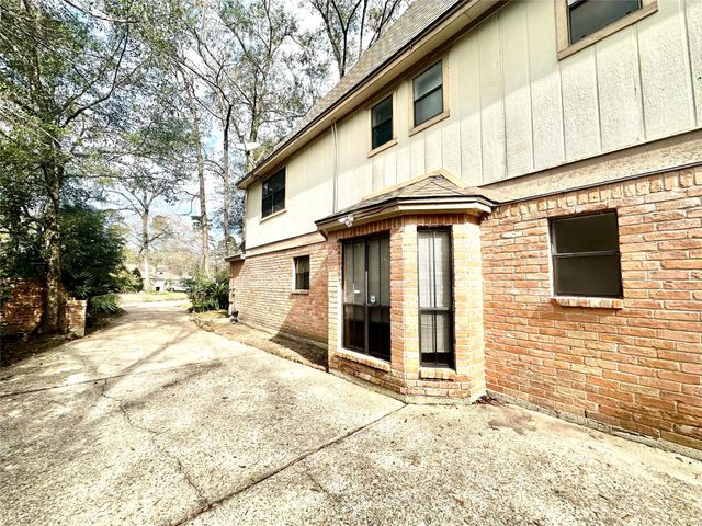 2058 Parkdale Drive, Houston, TX 77339