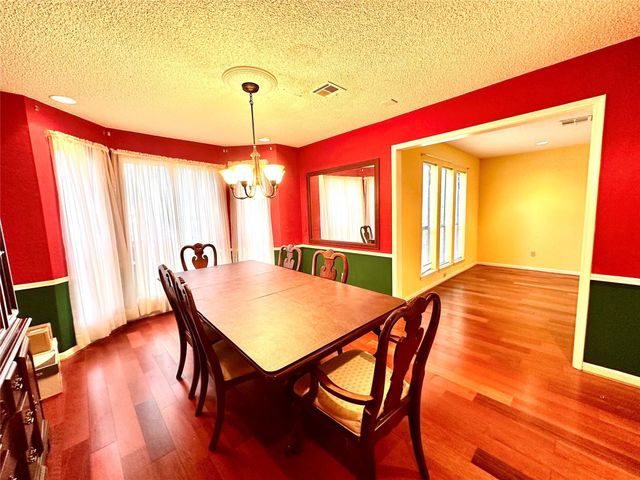 2058 Parkdale Drive, Houston, TX 77339