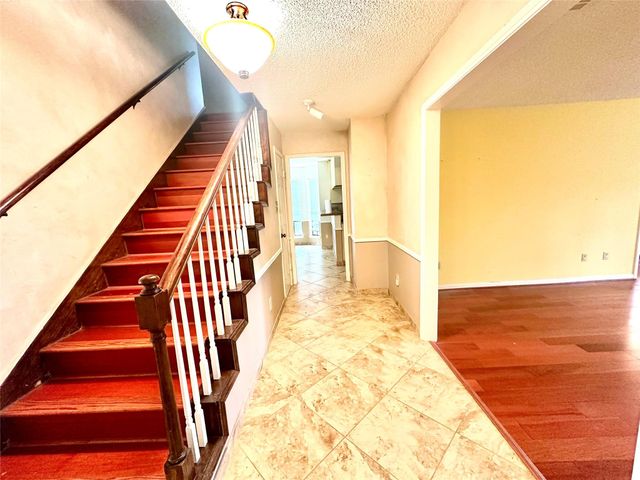 2058 Parkdale Drive, Houston, TX 77339