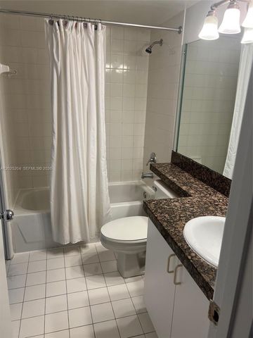19555 E Country Club Dr 8408, Aventura, FL 33180
