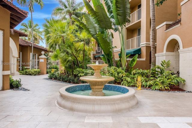 19555 E Country Club Dr 8408, Aventura, FL 33180