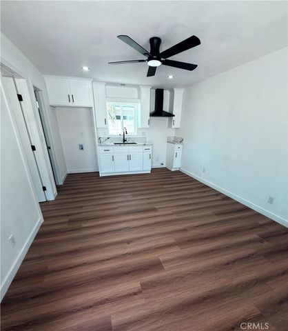 4956 E San Carlos, Compton, CA 90221