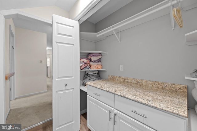 126 PENNSWOOD DR, Newtown, PA 18940