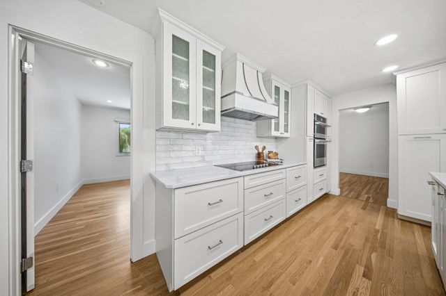 2700 Fishinger Road, Upper Arlington, OH 43221