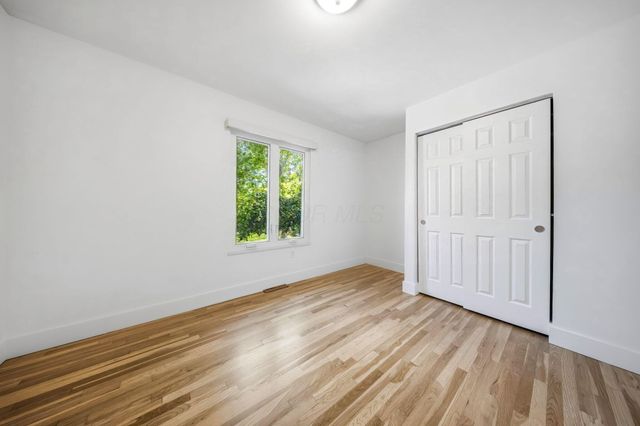 2700 Fishinger Road, Upper Arlington, OH 43221