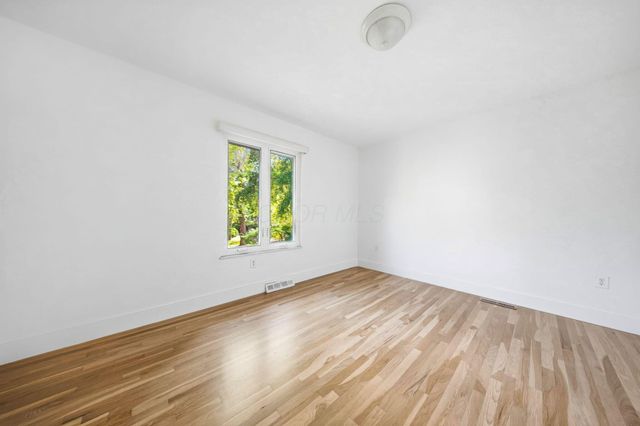 2700 Fishinger Road, Upper Arlington, OH 43221