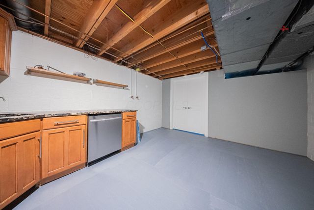 2700 Fishinger Road, Upper Arlington, OH 43221