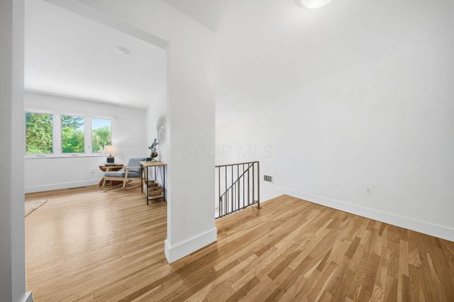 2700 Fishinger Road, Upper Arlington, OH 43221