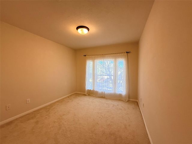 410 Willow Pointe Drive, League City, TX 77573