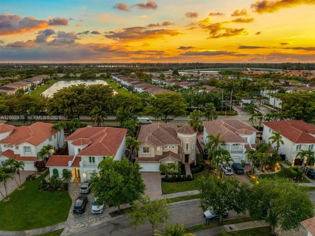 6914 NW 113th Place, Doral, FL 33178