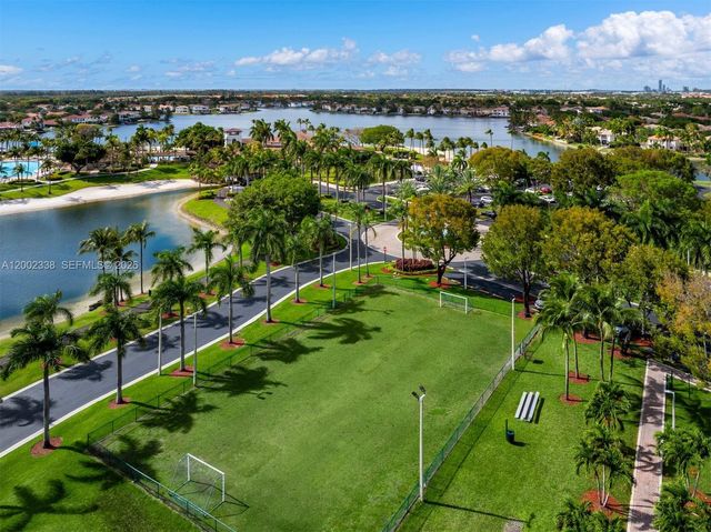 6914 NW 113th Place, Doral, FL 33178