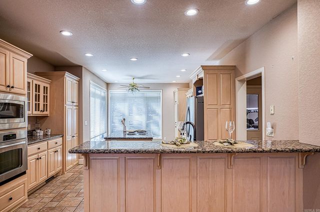 53 Loyola Dr, Hot Springs Village, AR 71909