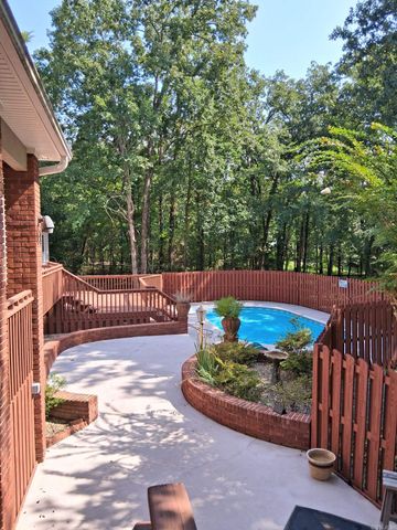 53 Loyola Dr, Hot Springs Village, AR 71909