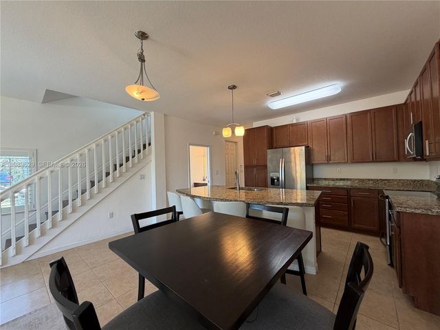 6330 S Station Sq 6330, Davie, FL 33314