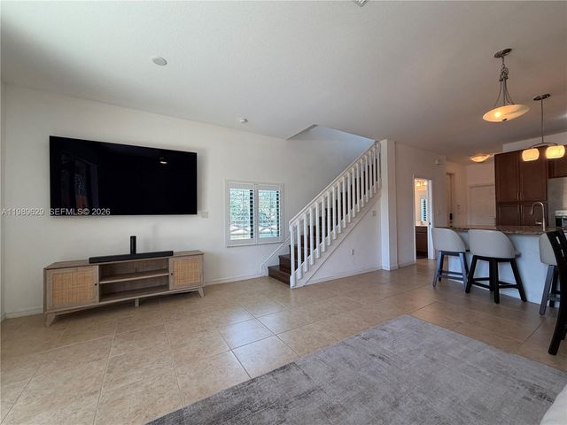 6330 S Station Sq 6330, Davie, FL 33314