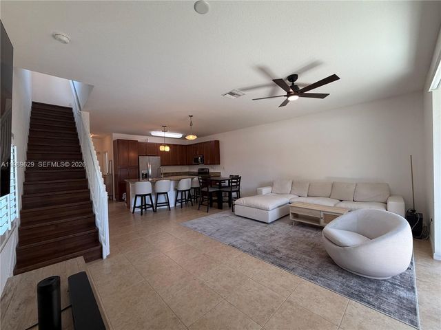 6330 S Station Sq 6330, Davie, FL 33314