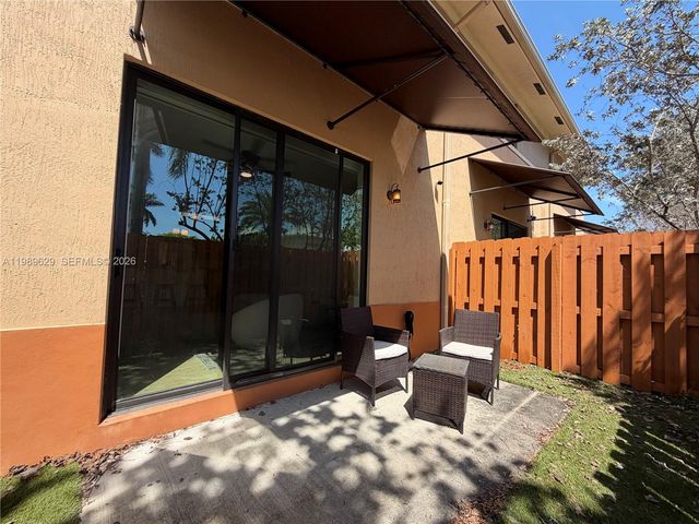 6330 S Station Sq 6330, Davie, FL 33314