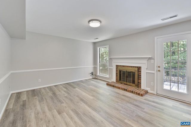 2018 HEATHER GLEN RD, Charlottesville, VA 22911
