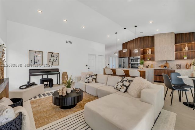 11834 Island Lakes Ln, Boca Raton, FL 33498